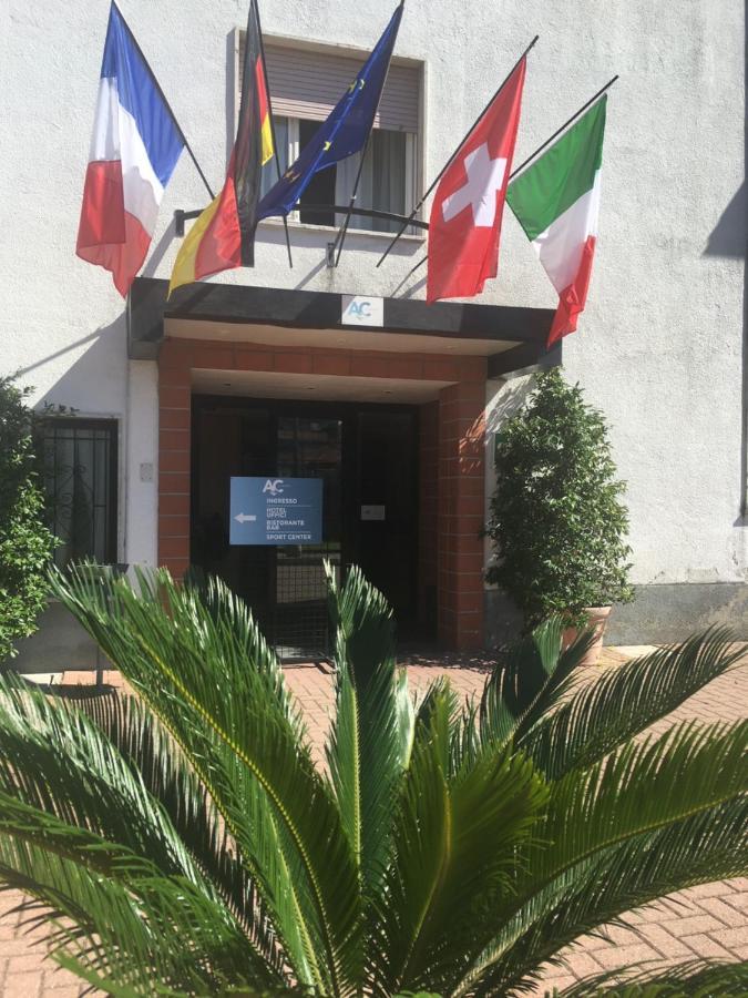 Al Centro Bed & Breakfast Verbania Exterior photo
